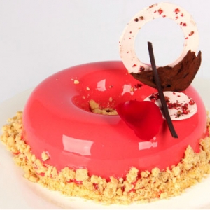 Entremet de Cereja Silvestre ao Licor de Ginja