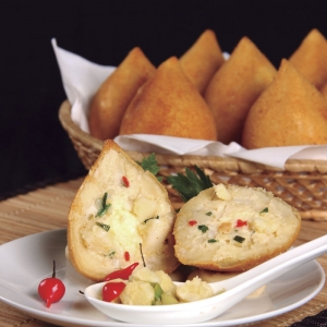 Coxinha de Palmito com Requeijão