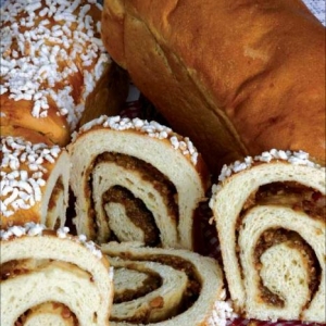 Pão com Rapadura e Amendoim