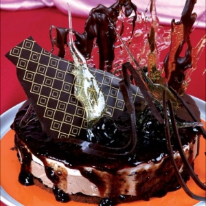 Torta de Ameixas com Passas e Chocolate