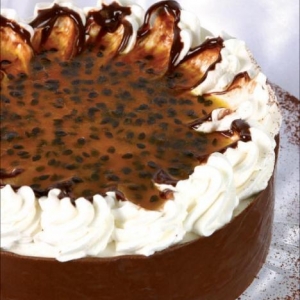 Torta de Chocolate com Creme de Maracujá