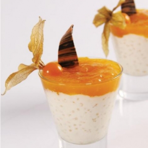 Verrine de Tapioca ao Coulis de Manga