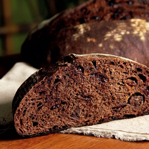 Pão de Cacau com Chips de Chocolate Amargo e Garam Masala