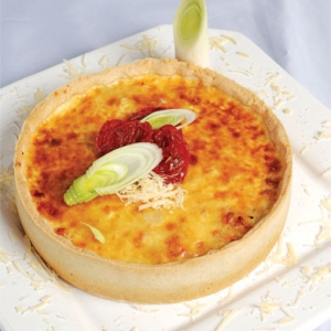 Quiche Recheada de Tomate Seco com Provolone