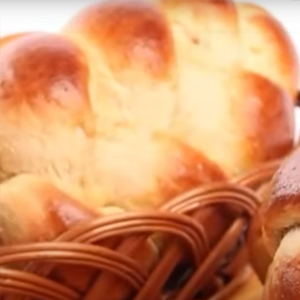 Pão de Batata Doce com Mel e Coco